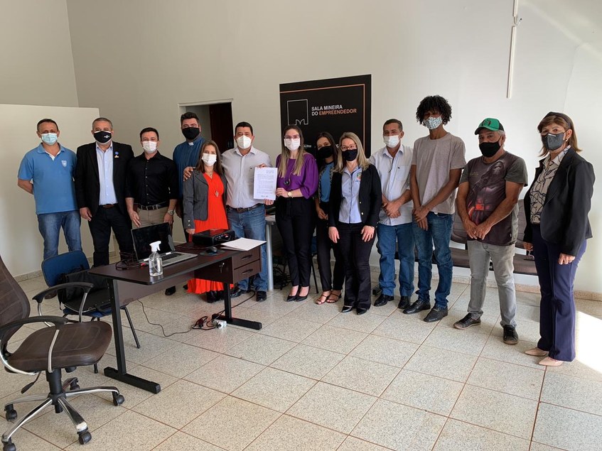 inauguracao sala mineira-geova (4).jpeg